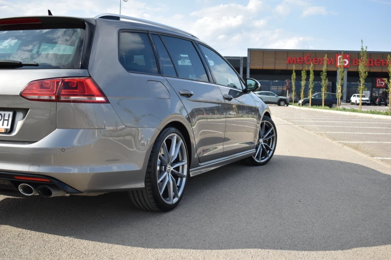 VW Golf R 2.0 TSI 4MOTION Variant, снимка 4 - Автомобили и джипове - 52660931