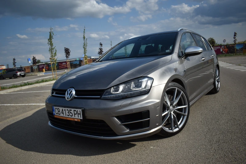 VW Golf R 2.0 TSI 4MOTION Variant, снимка 2 - Автомобили и джипове - 52660931