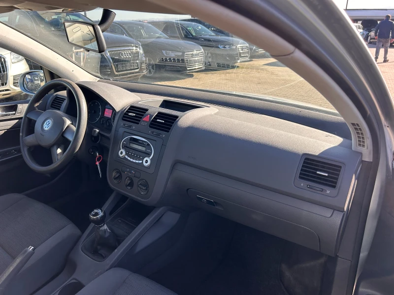 VW Golf 1.9TDI EURO 4, снимка 10 - Автомобили и джипове - 52226481