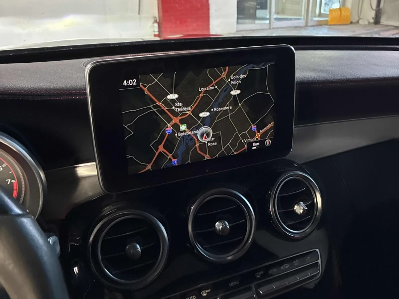 Mercedes-Benz C 63 AMG * S* CARFAX * БЕЗ ПЪРВОНАЧАЛНА ВНОСКА, снимка 9 - Автомобили и джипове - 52790882