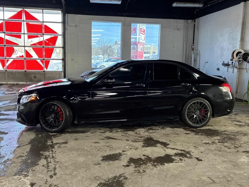 Mercedes-Benz C 63 AMG * S* CARFAX * БЕЗ ПЪРВОНАЧАЛНА ВНОСКА, снимка 5 - Автомобили и джипове - 52790882