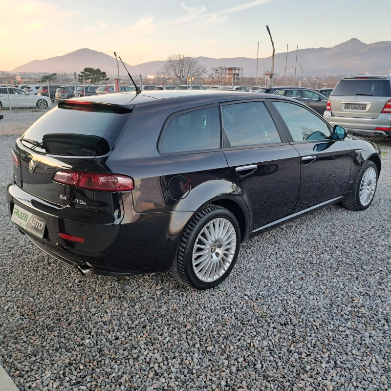 Alfa Romeo 159 sportwagon 2.4JTDM* Q4* BOSE* Adaptive Xenon* Подгрев* Уникат, снимка 7 - Автомобили и джипове - 52850494