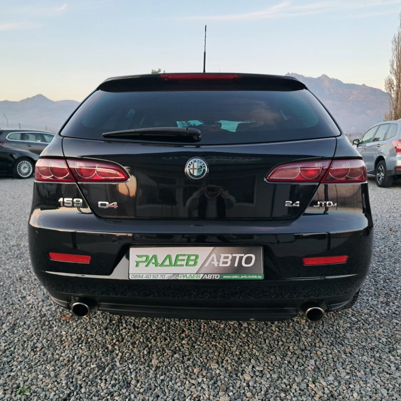 Alfa Romeo 159 sportwagon 2.4JTDM* Q4* BOSE* Adaptive Xenon* Подгрев* Уникат, снимка 8 - Автомобили и джипове - 52850494