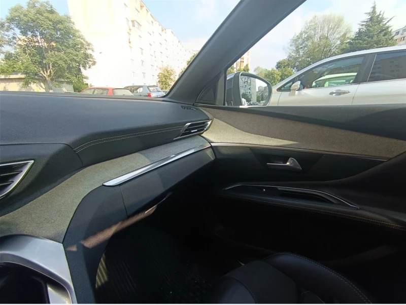 Peugeot 3008, снимка 9 - Автомобили и джипове - 52866027