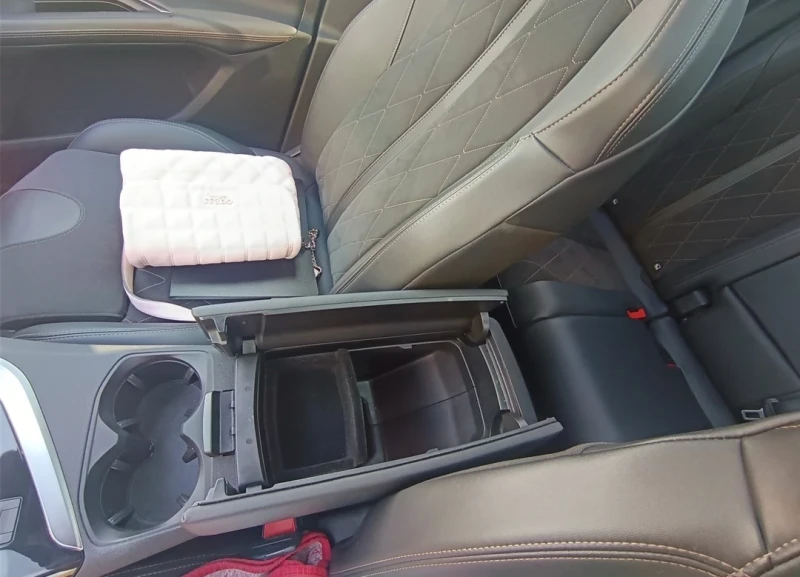 Peugeot 3008, снимка 10 - Автомобили и джипове - 52866027