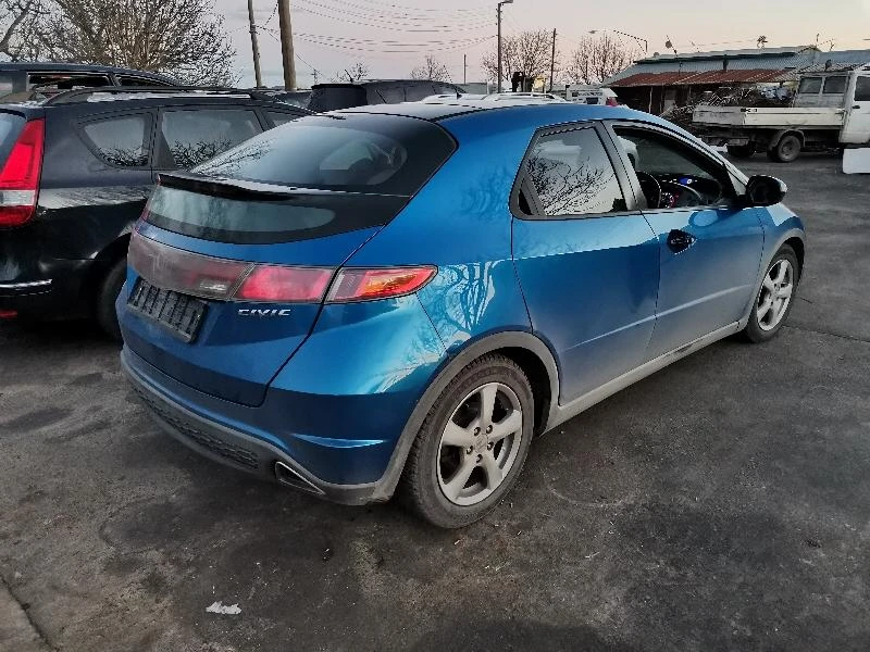 Honda Civic  5бр-2.2ICDTI,1.8I, снимка 2 - Автомобили и джипове - 39858104