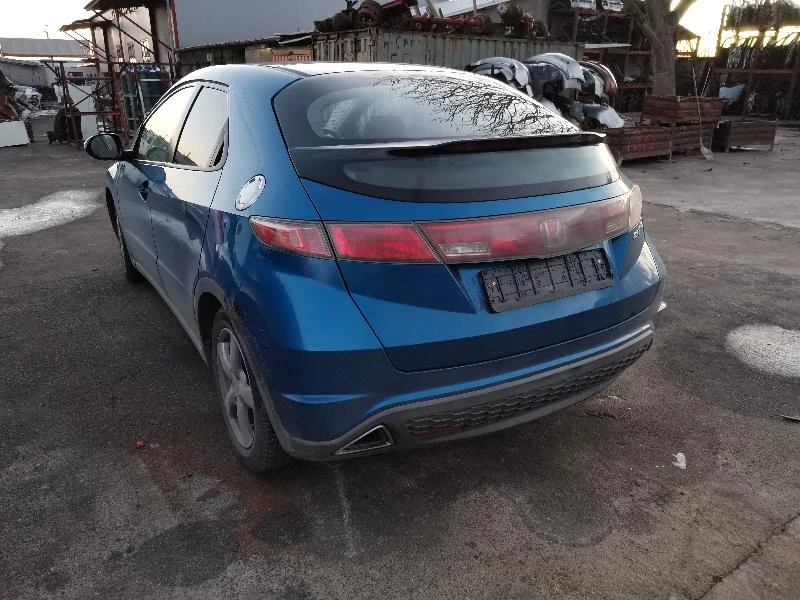 Honda Civic  5бр-2.2ICDTI,1.8I - изображение 6