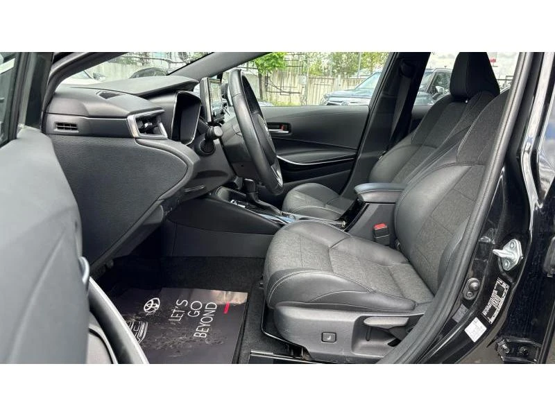 Toyota Corolla TS 1.8HSD EXECUTIVE PLUS, снимка 12 - Автомобили и джипове - 54786849