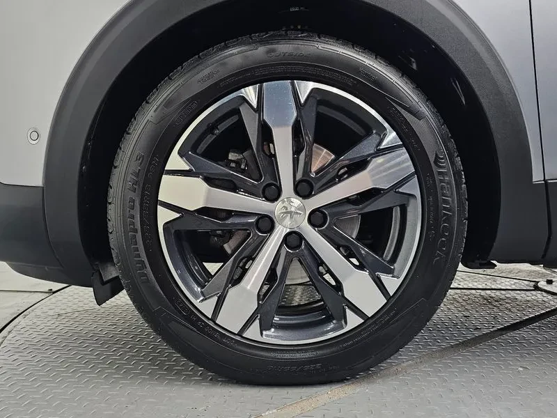 Peugeot 3008 2Nd Generation 1.6 Bluehdi Allure, снимка 5 - Автомобили и джипове - 56221566