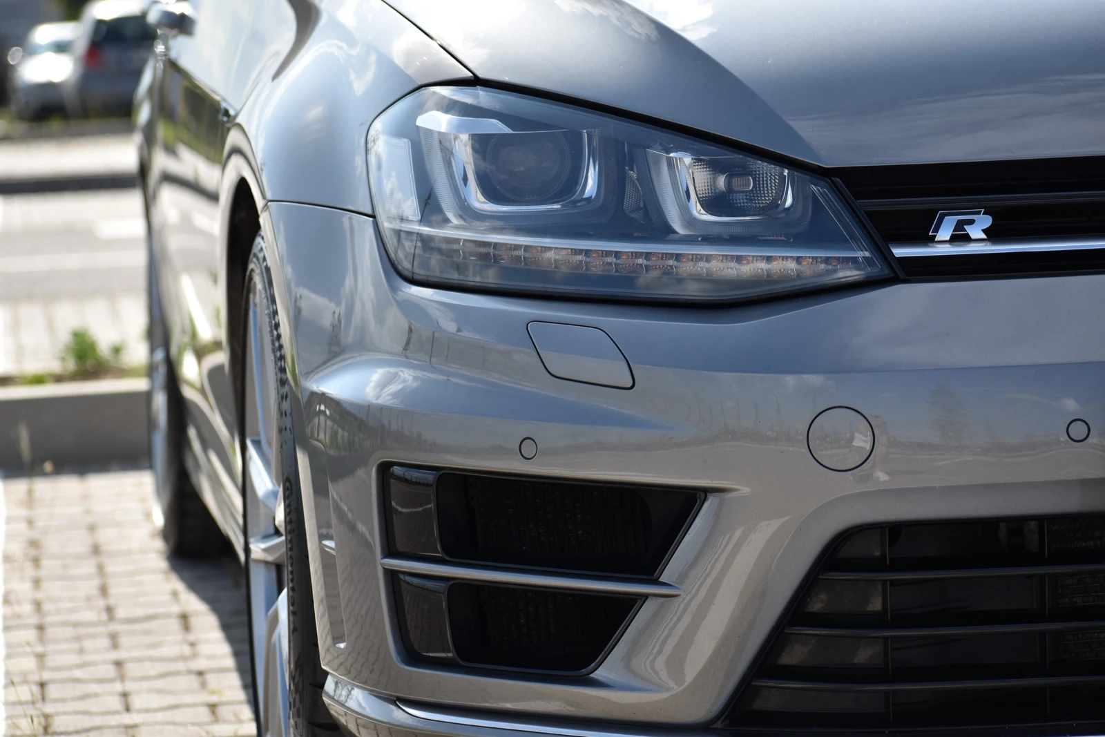 VW Golf R 2.0 TSI 4MOTION Variant, снимка 1
