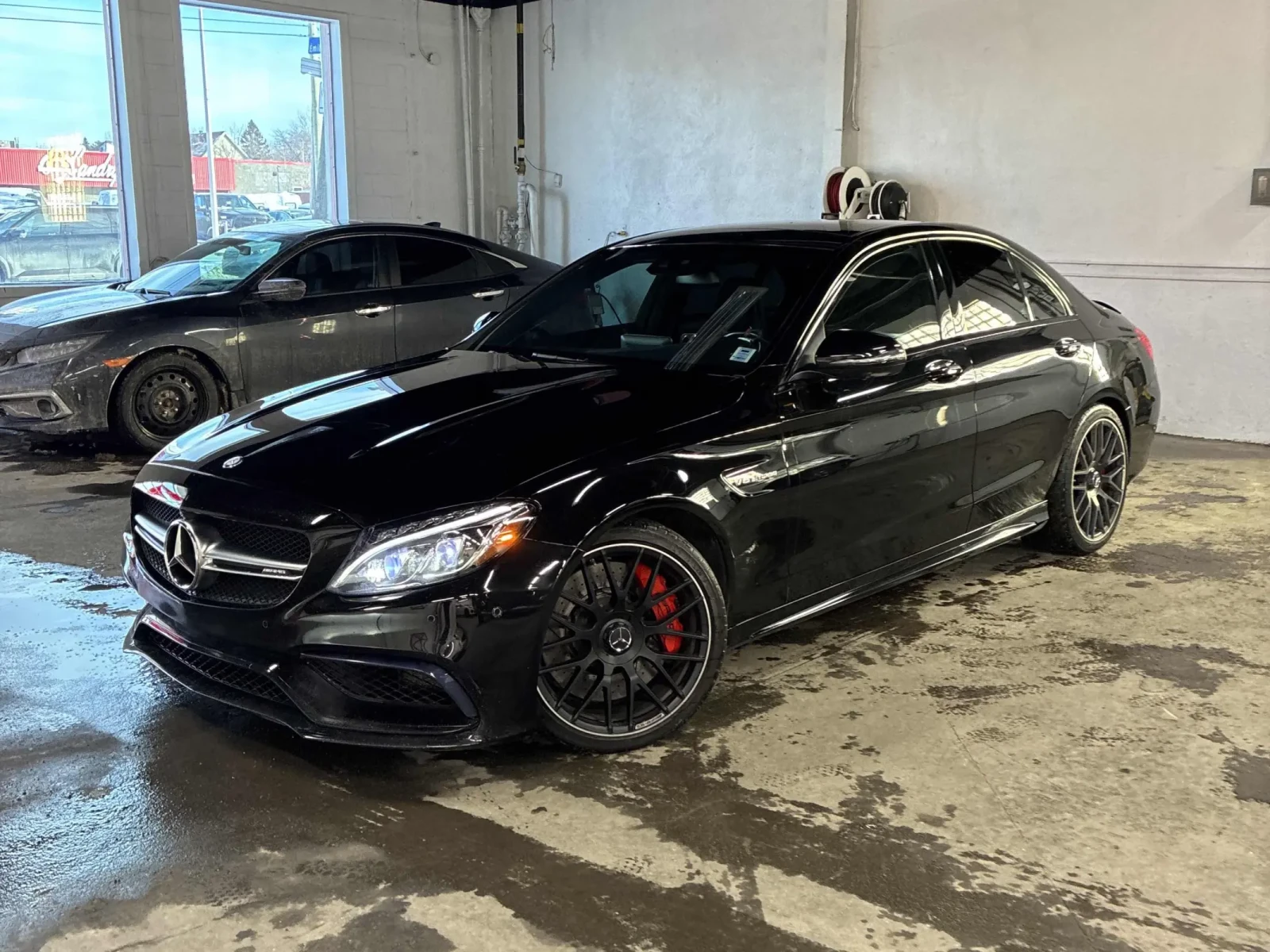 Mercedes-Benz C 63 AMG * S* CARFAX * БЕЗ ПЪРВОНАЧАЛНА ВНОСКА, снимка 1