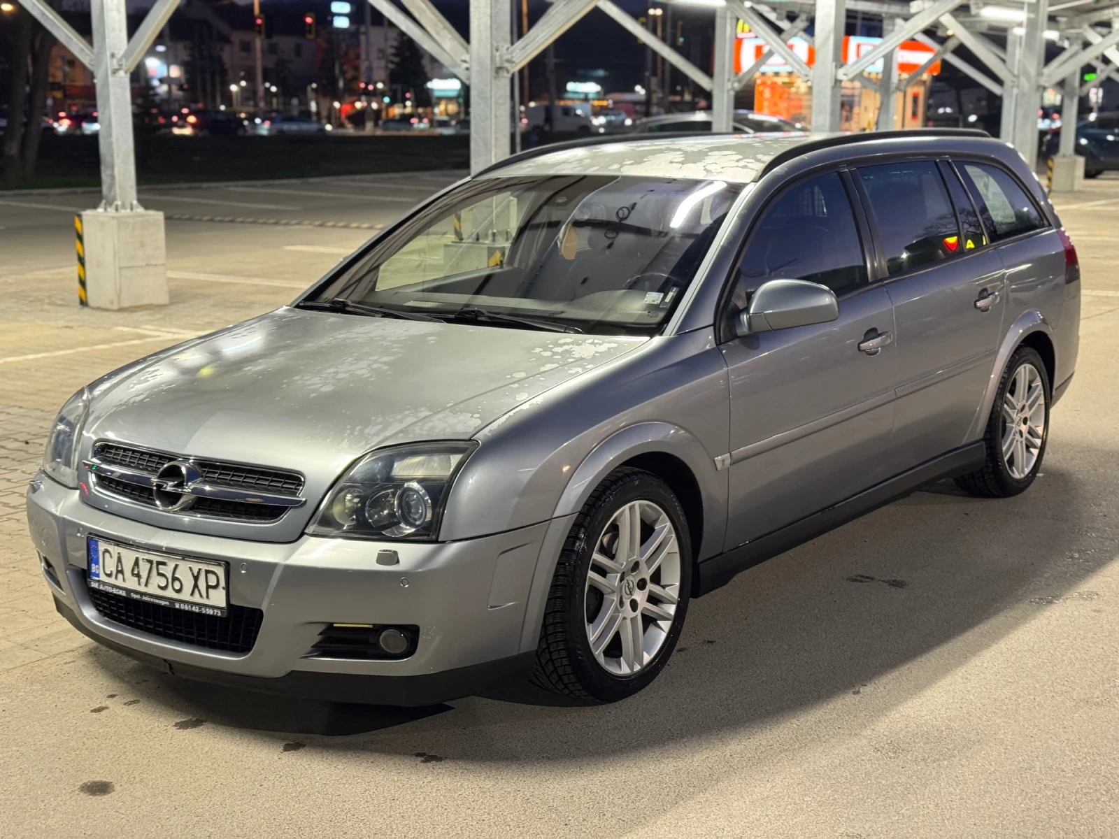 Opel Vectra 2.2 КОЖА / ПОДГРЕВ / ПАРКТРОНИЦИ / РЕАЛНИ КМ, снимка 1