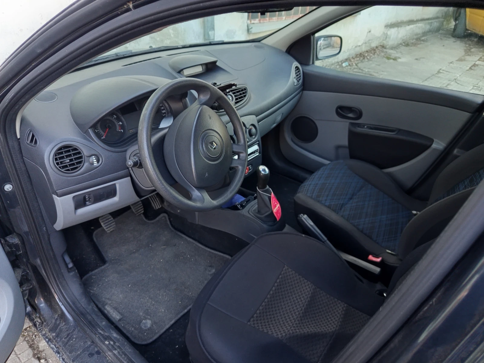 Renault Clio  - изображение 4
