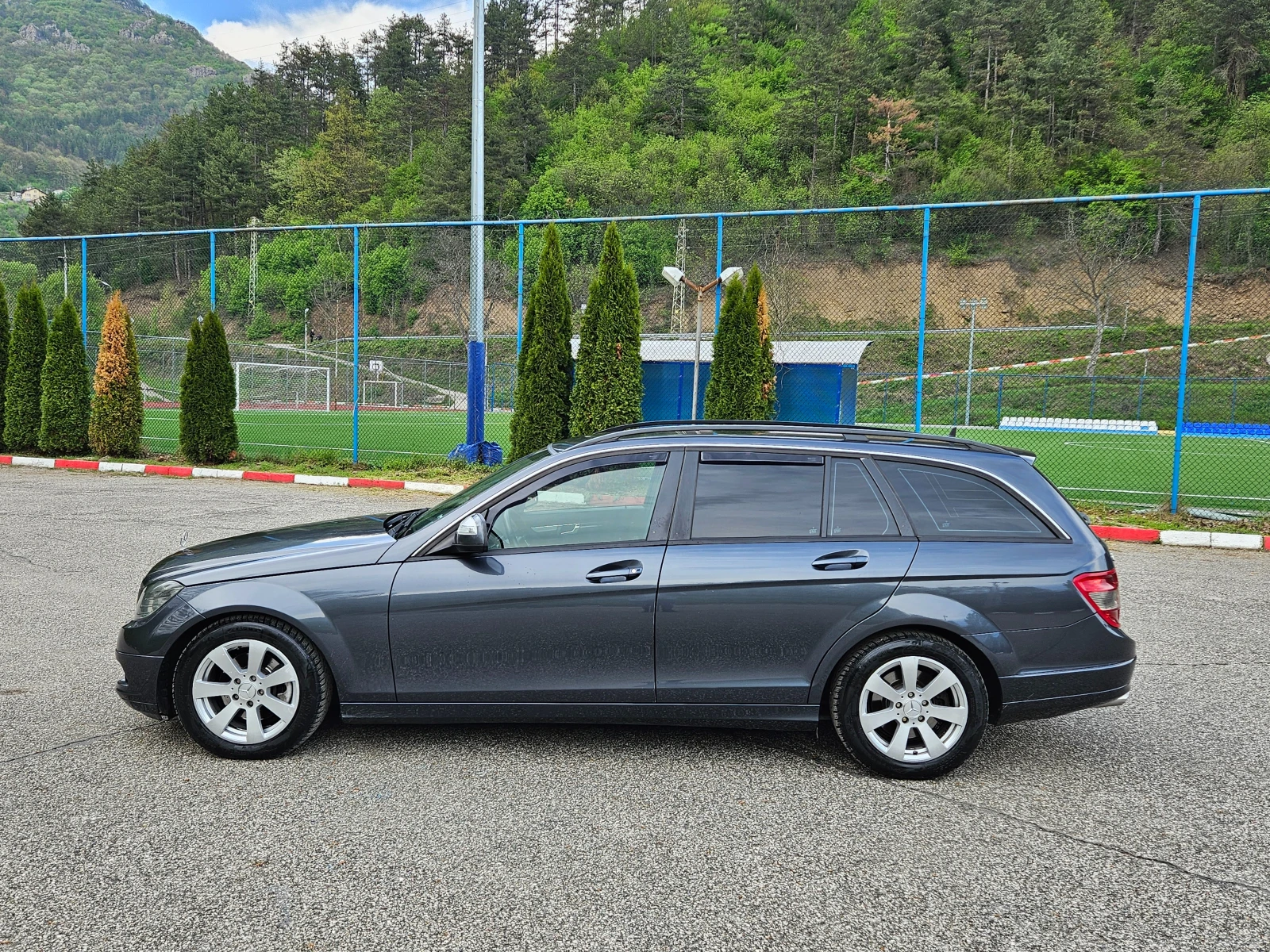 Mercedes-Benz C 220 2.2 Cdi Avtomat/Navigacia/Top sustoqnie - изображение 3