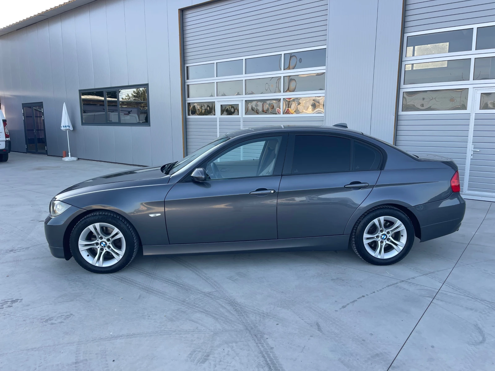 BMW 320 Лизинг - изображение 5