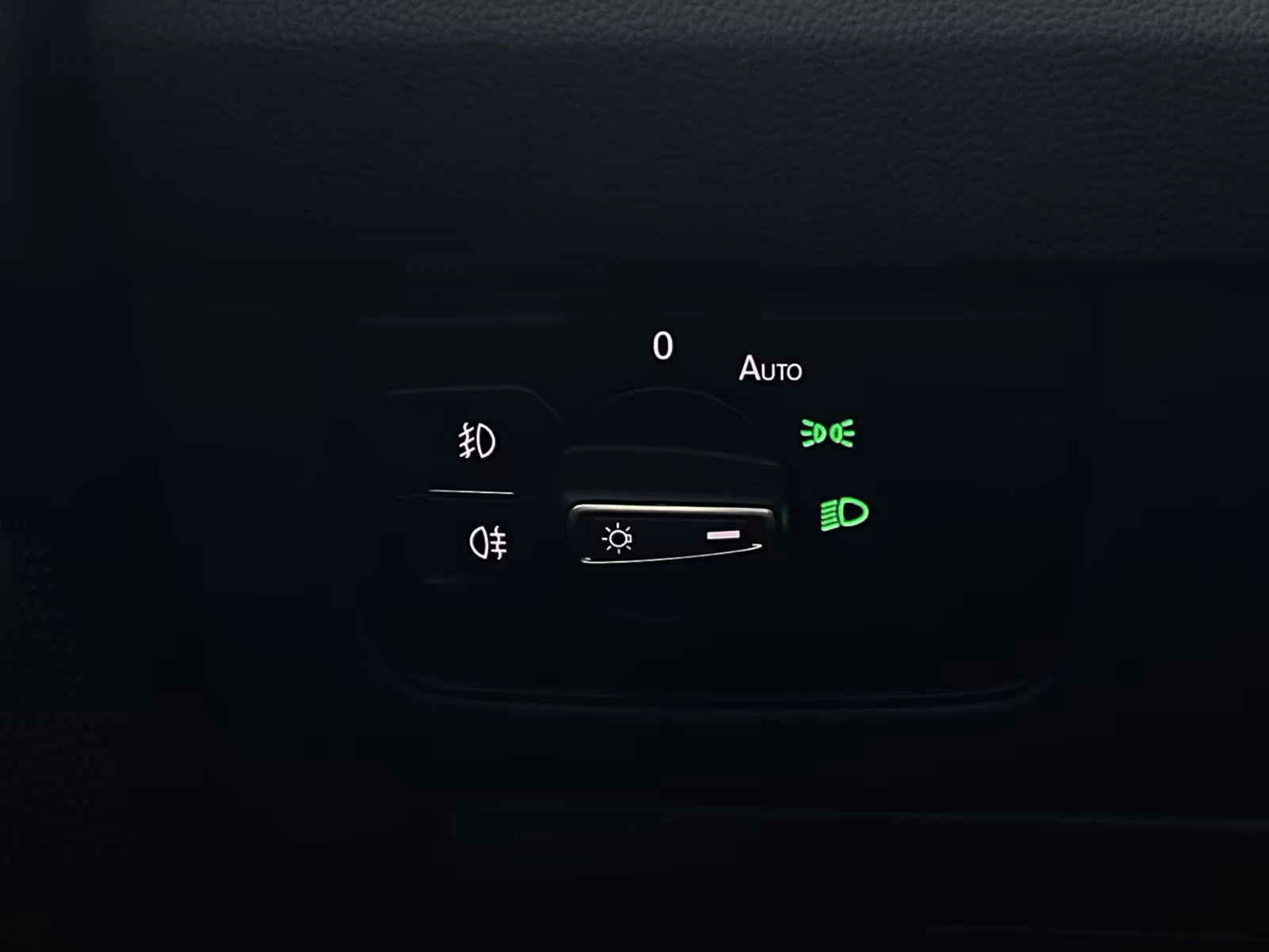VW Passat 2.0TDI/VARIANT/150HP/ELEGANCE/DSG/CAM/AMBI/548f - изображение 10