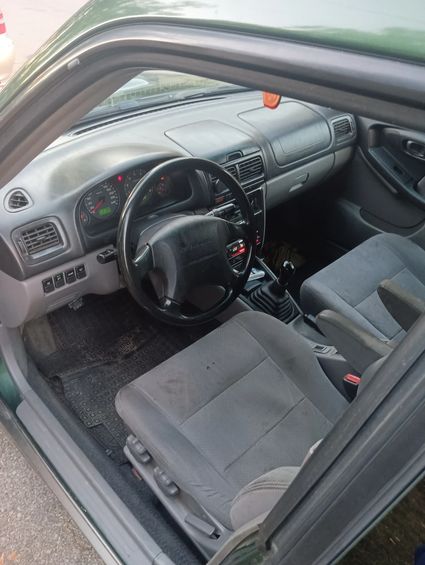 Subaru Forester 2.0 турбо 177 hp - изображение 8
