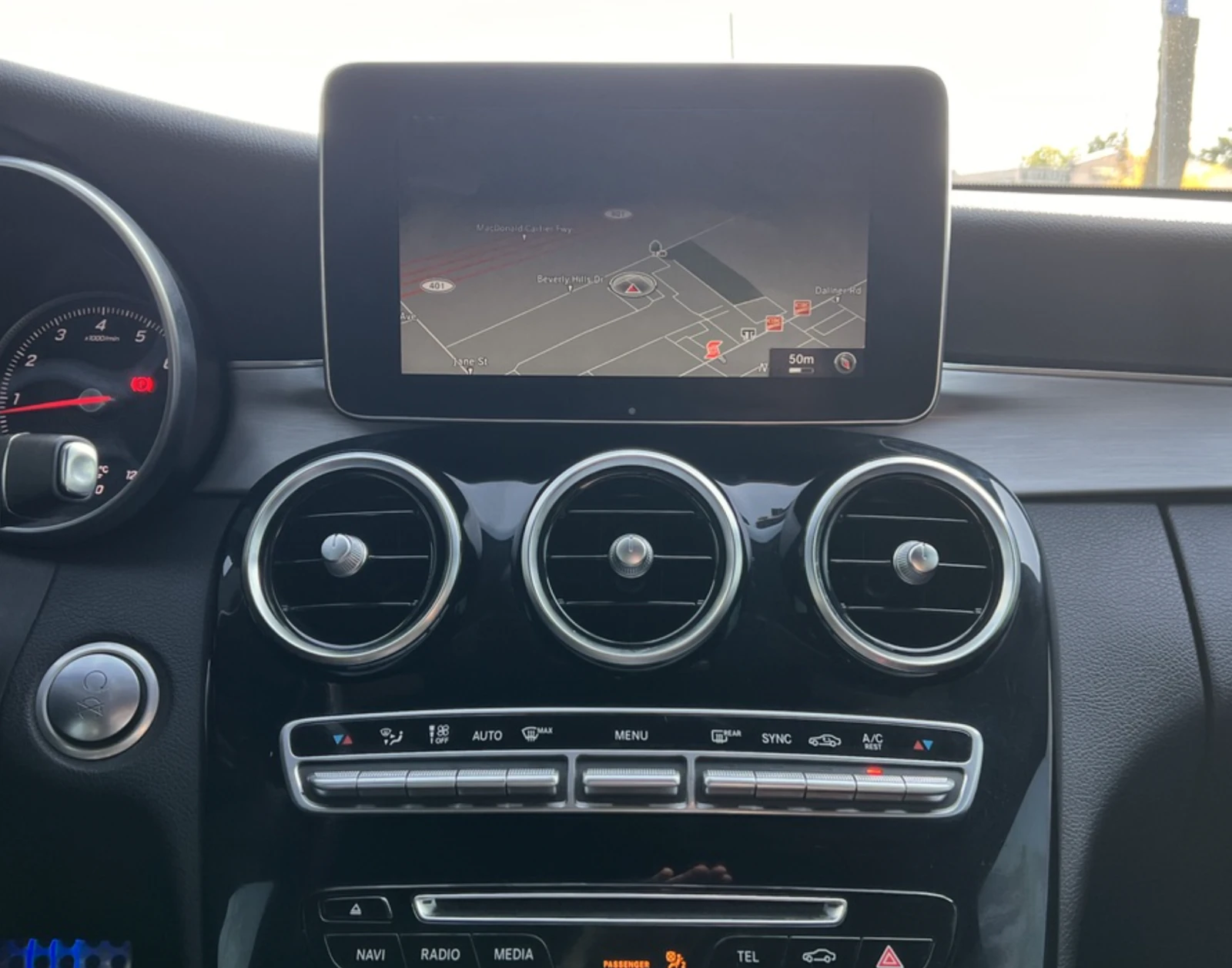 Mercedes-Benz 300 AMG PACK / LUXURY | Mobile.bg   16