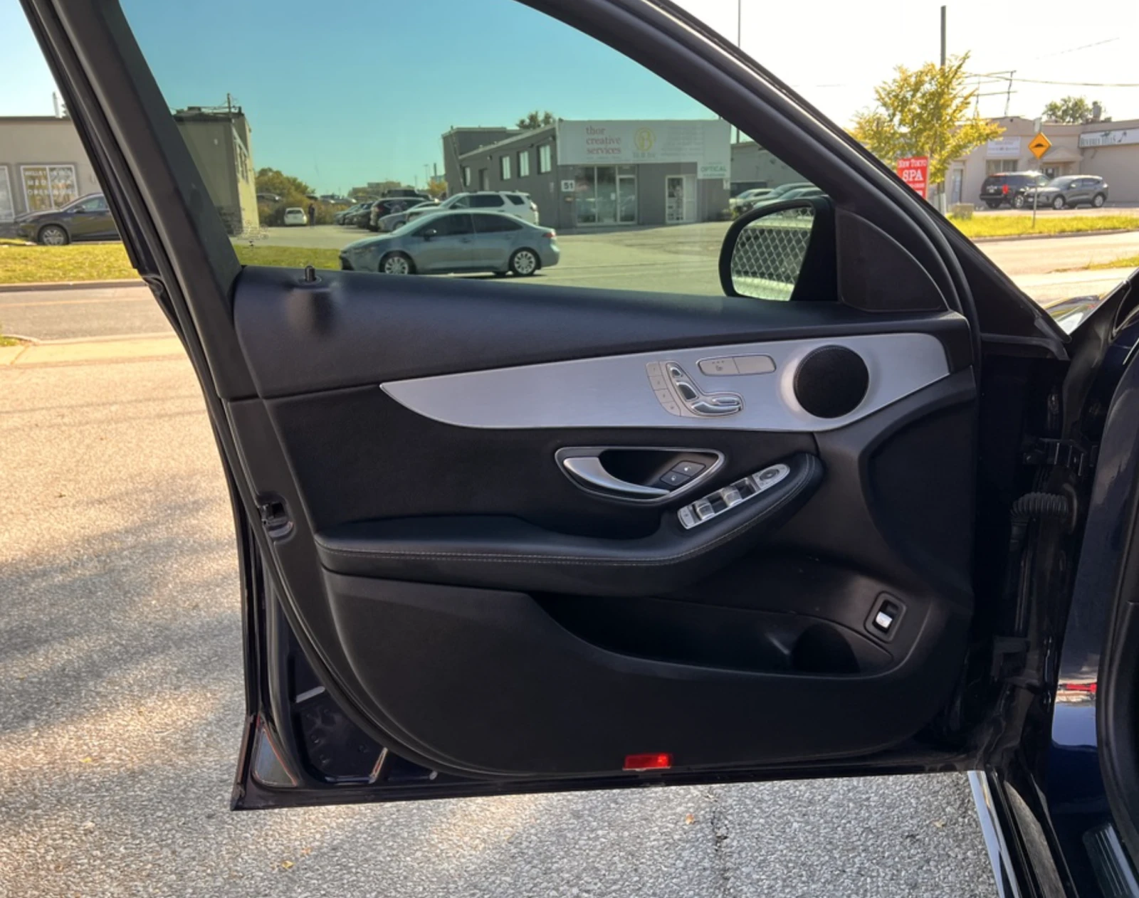 Mercedes-Benz 300 AMG PACK / LUXURY | Mobile.bg   12