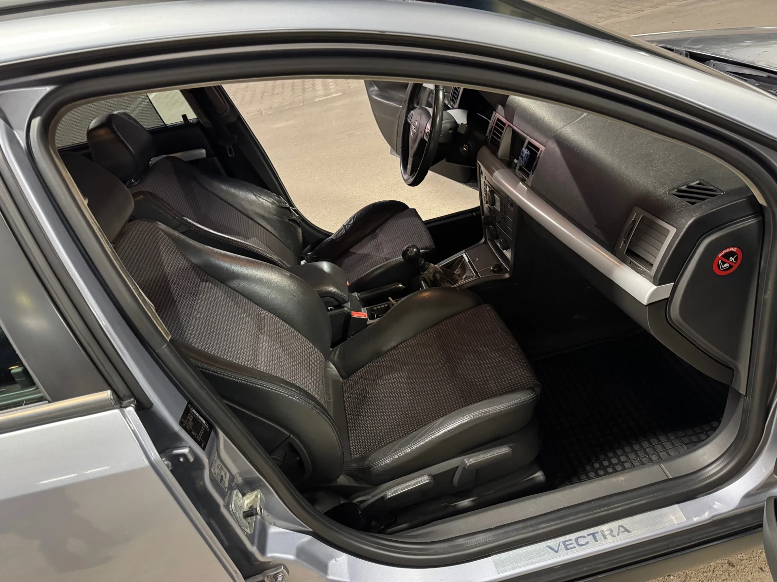 Opel Vectra 2.2  /  /  /   | Mobile.bg   9