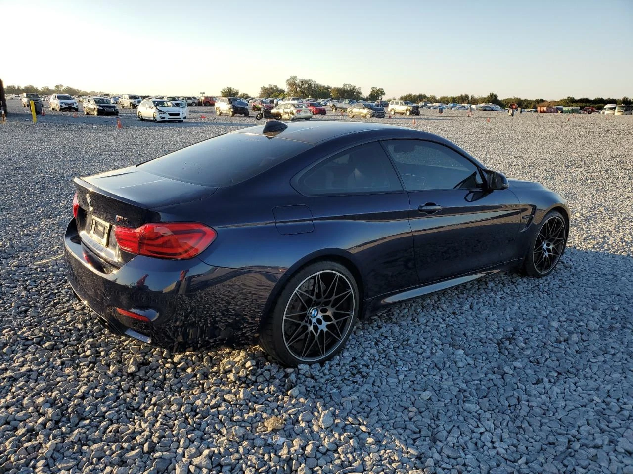 BMW M4  - изображение 2