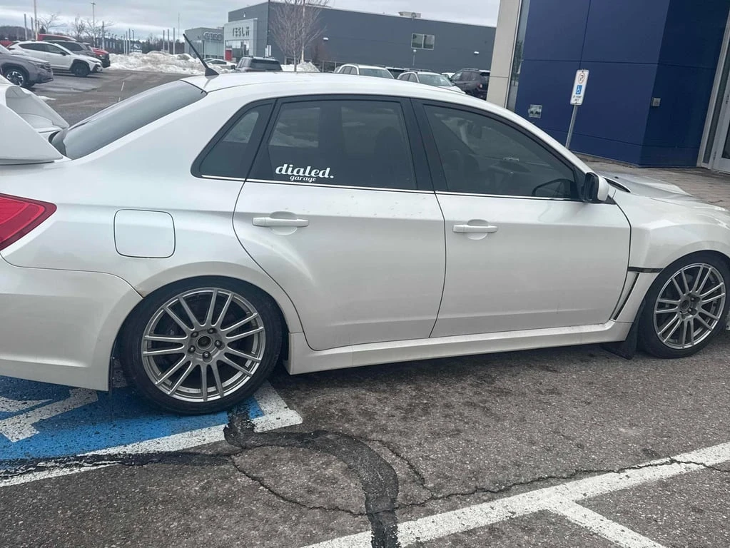 Subaru Impreza * WRX STI * CARFAX * БЕЗ ПЪРВОНАЧАЛНА ВНОСКА - изображение 3