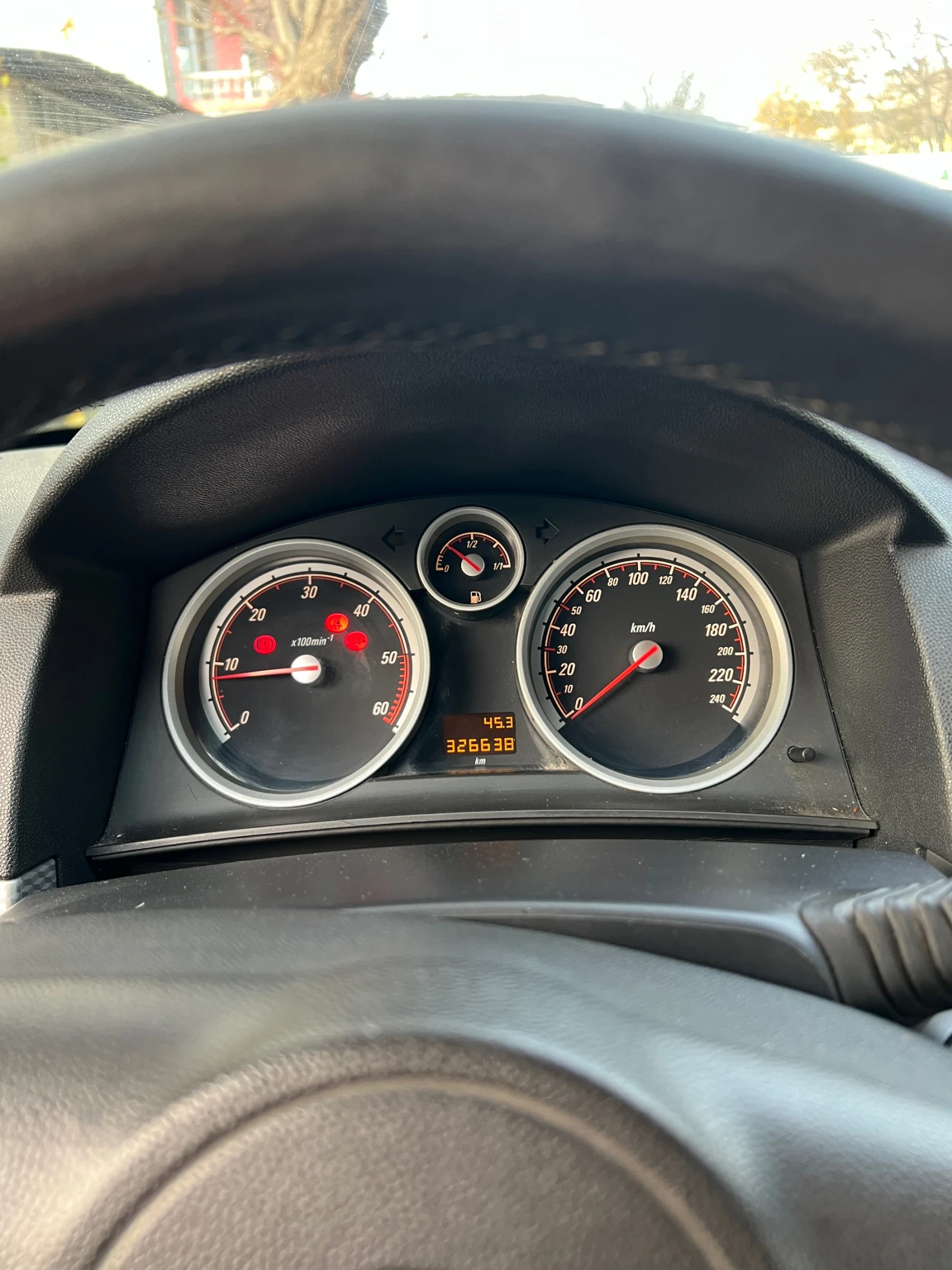 Opel Astra 1.7 CDTi - изображение 9