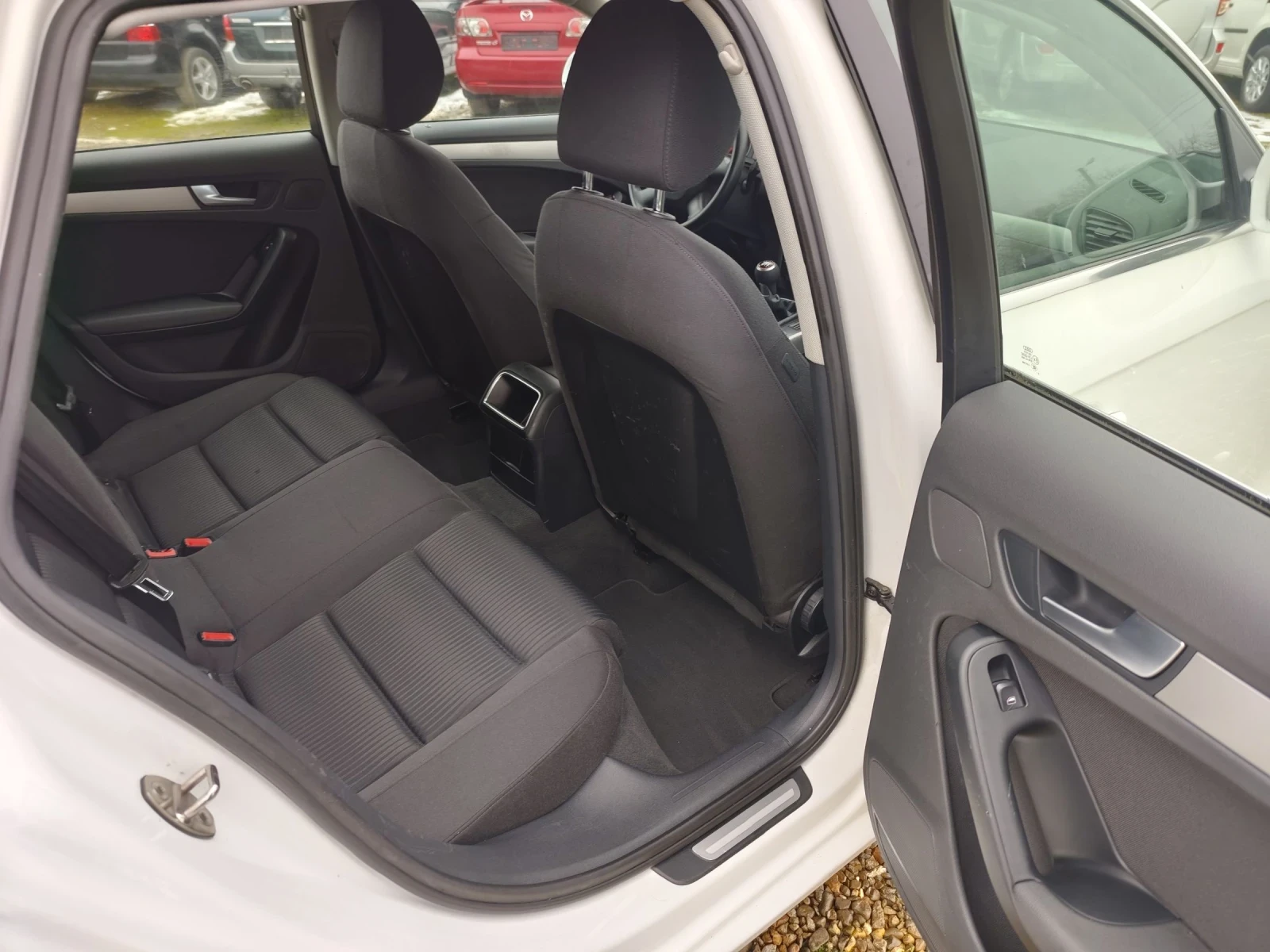 Audi A4 2.0 TDI 143�.�. | Mobile.bg � ����������� 14