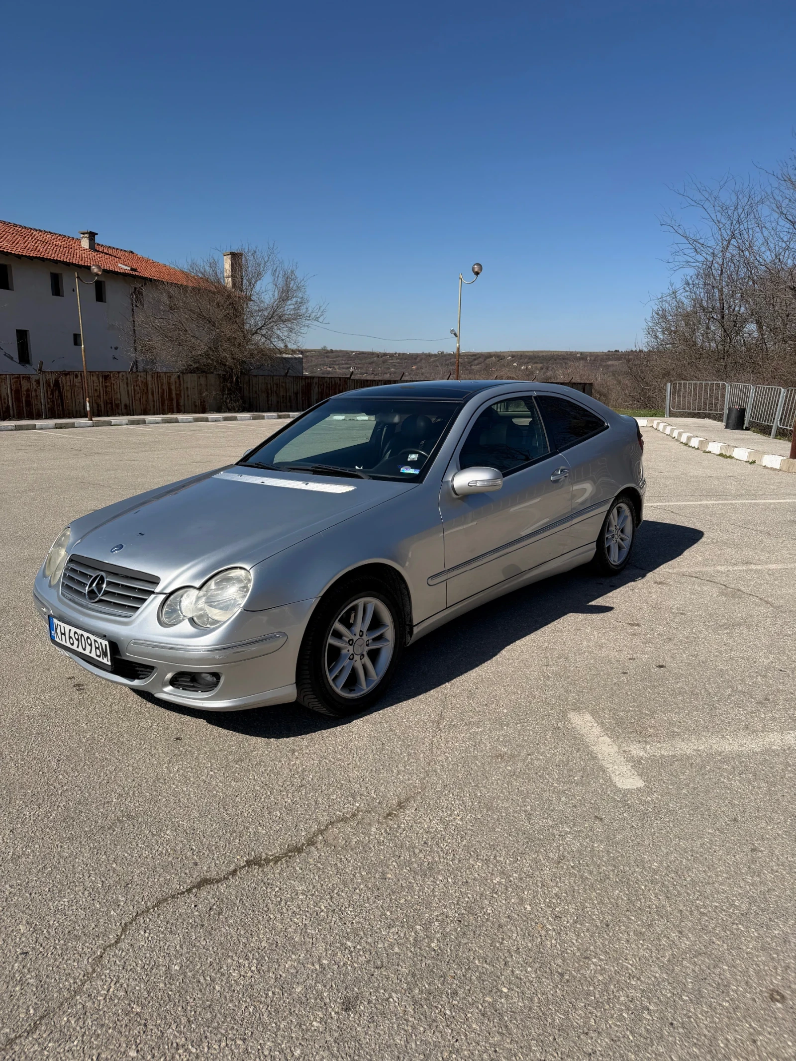 Mercedes-Benz C 220, снимка 15 - Автомобили и джипове - 53803359