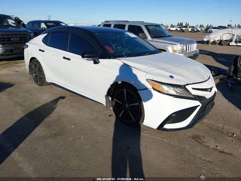 Toyota Camry 2.5l Xse | Auto.bg — изображение 1