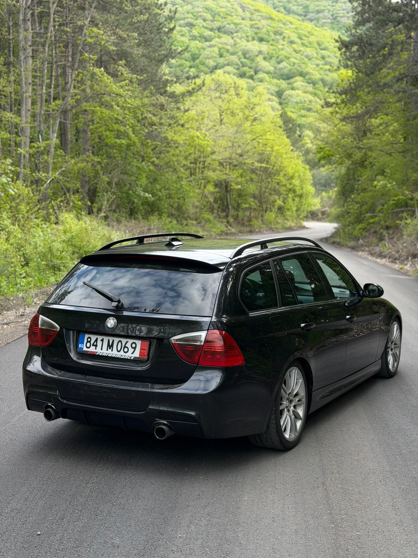 BMW 335 Екстри Топ Състояние, снимка 4 - Автомобили и джипове - 54381723