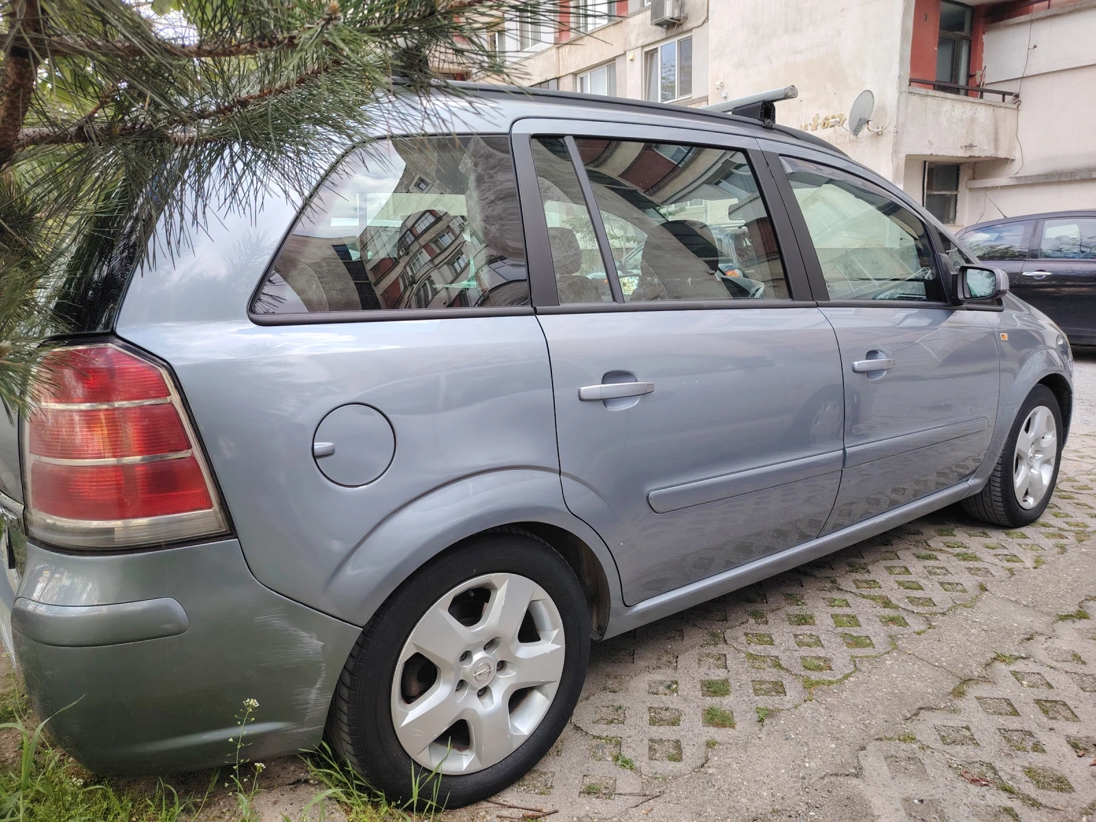 Opel Zafira 6+ 1, снимка 4 - Автомобили и джипове - 54398922