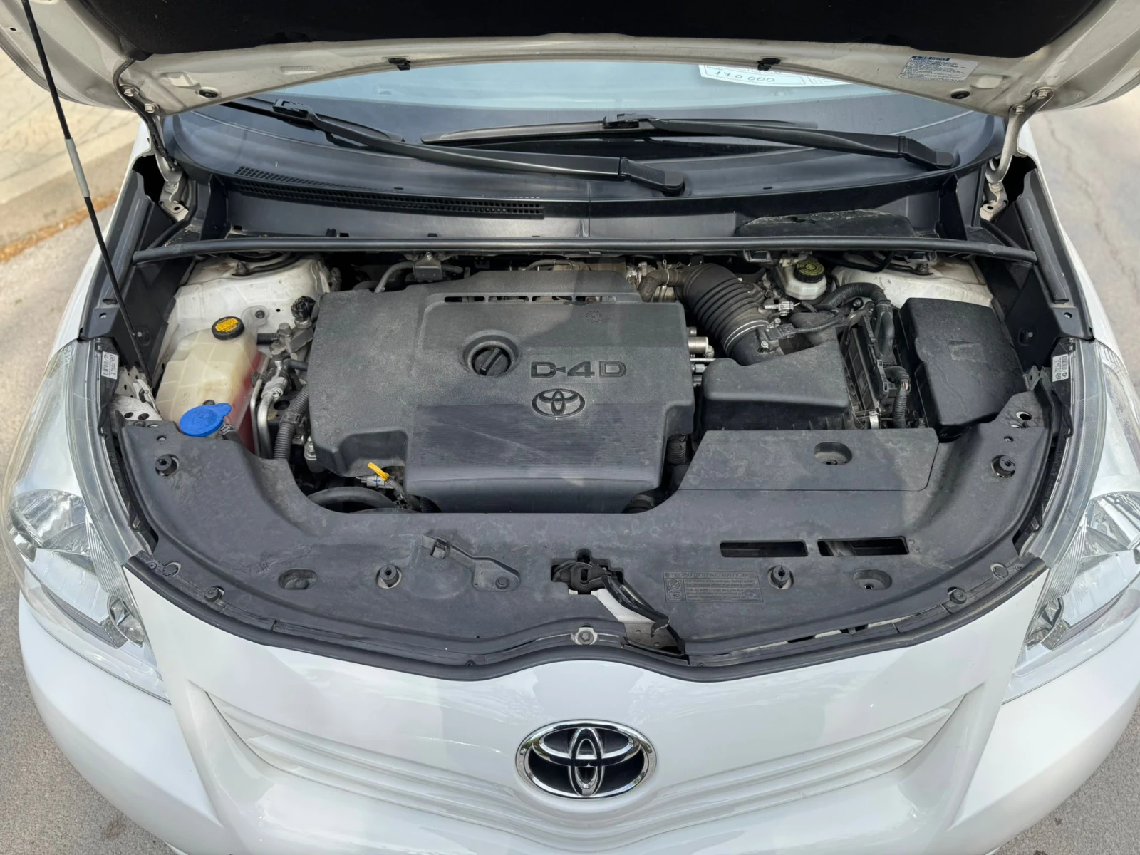 Toyota Verso Италия, снимка 15 - Автомобили и джипове - 54427348