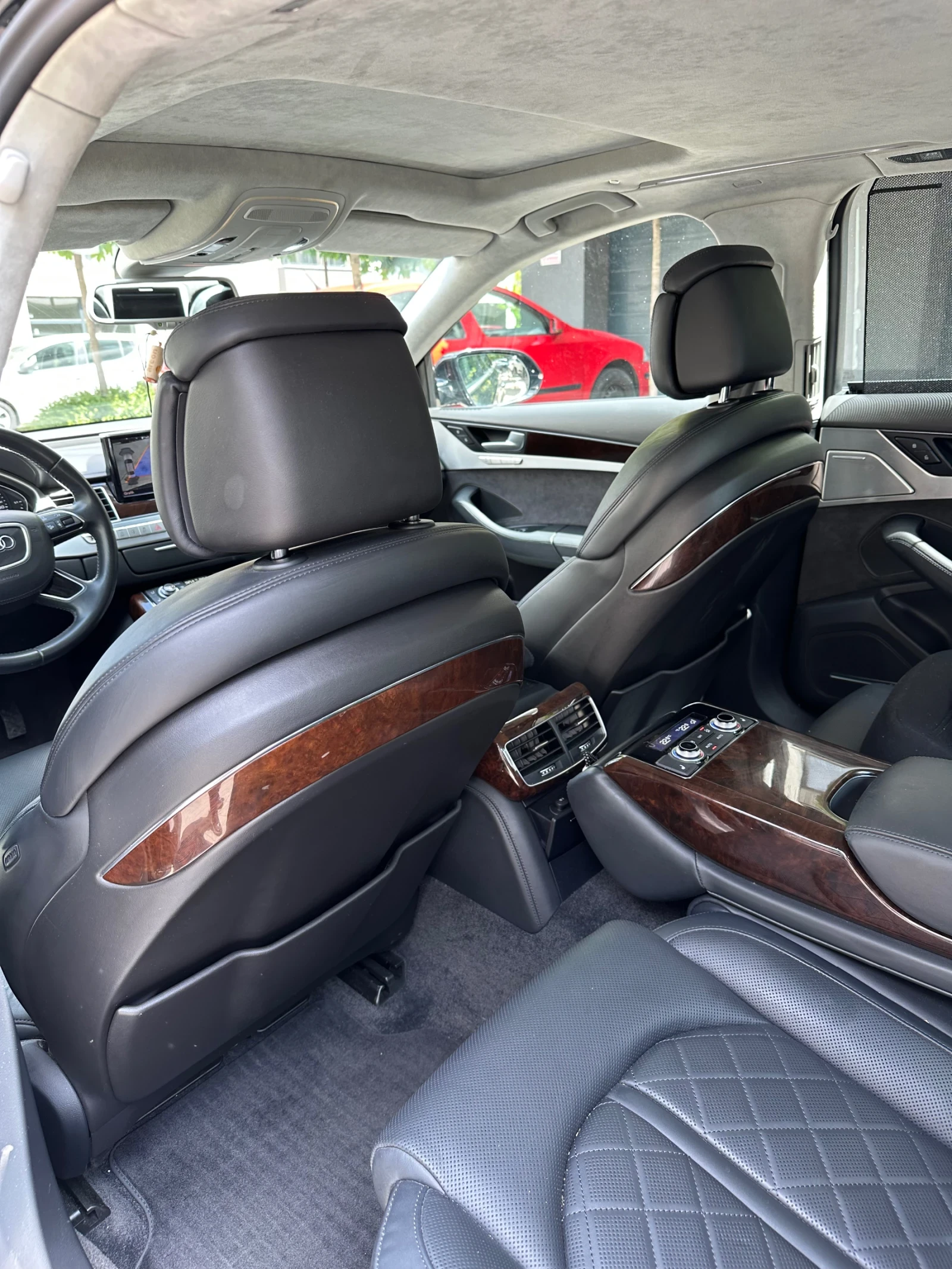 Audi A8, снимка 7 - Автомобили и джипове - 55532829