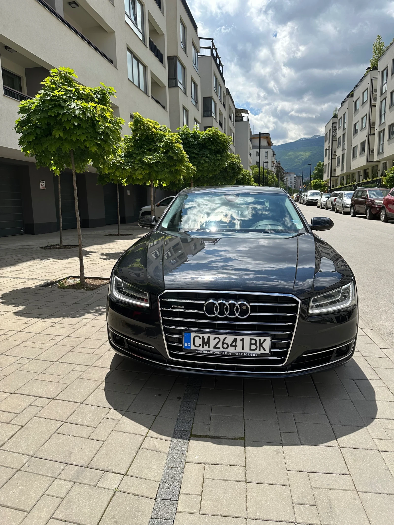 Audi A8, снимка 2 - Автомобили и джипове - 55532829