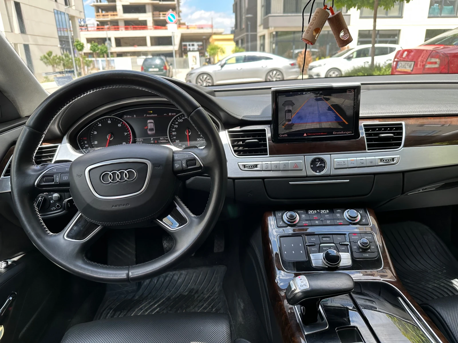 Audi A8, снимка 8 - Автомобили и джипове - 55532829