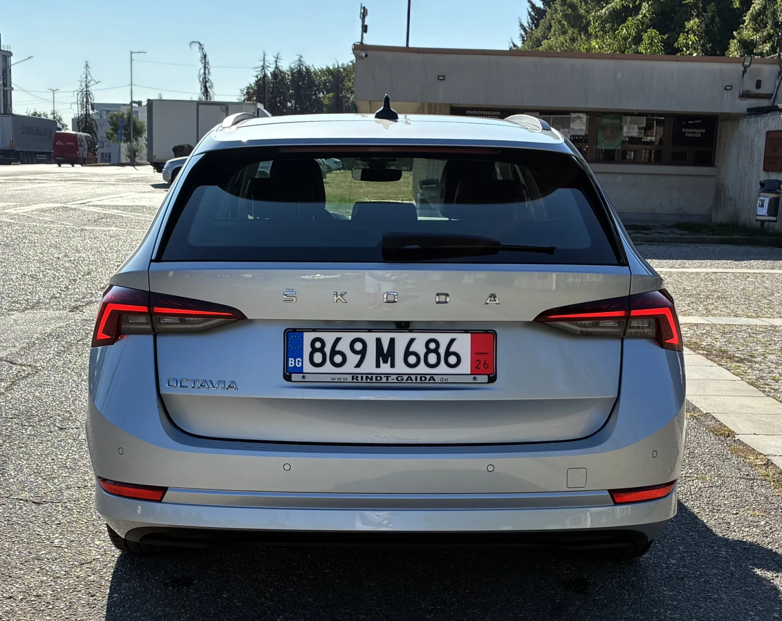 Skoda Octavia 2.0 TDI/150 PS/MATRIX/ACC/PDC/NAVI | Mobile.bg � ����������� 4