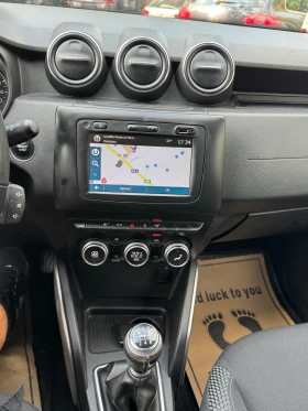 Dacia Duster 1.6i Фабричен Газ! Нави!, снимка 12