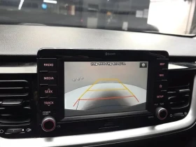 Kia Stonic, снимка 16