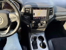 Jeep Grand cherokee ALTITUDE* EDITION* 3.6* V6* 8ZF* ПОДГРЕВ* КАМЕРА*  - 18513 € / 36208.28 лв. - 82321459 8