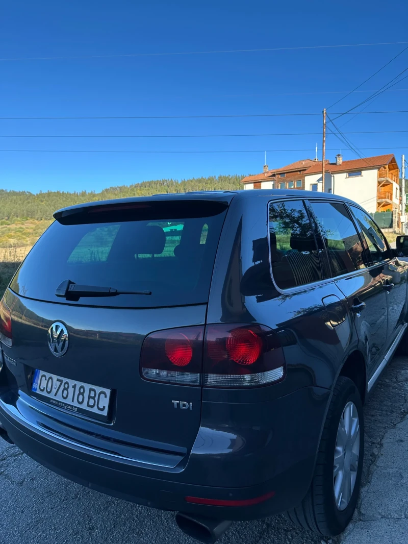 VW Touareg, снимка 3 - Автомобили и джипове - 47439297