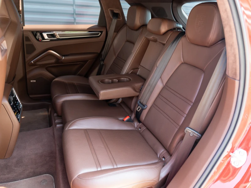 Porsche Cayenne GTS, снимка 14 - Автомобили и джипове - 52333764