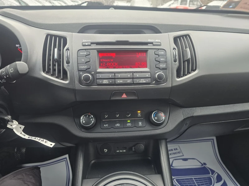 Kia Sportage 1.7crdi 116к.с 2wd, снимка 11 - Автомобили и джипове - 53123878