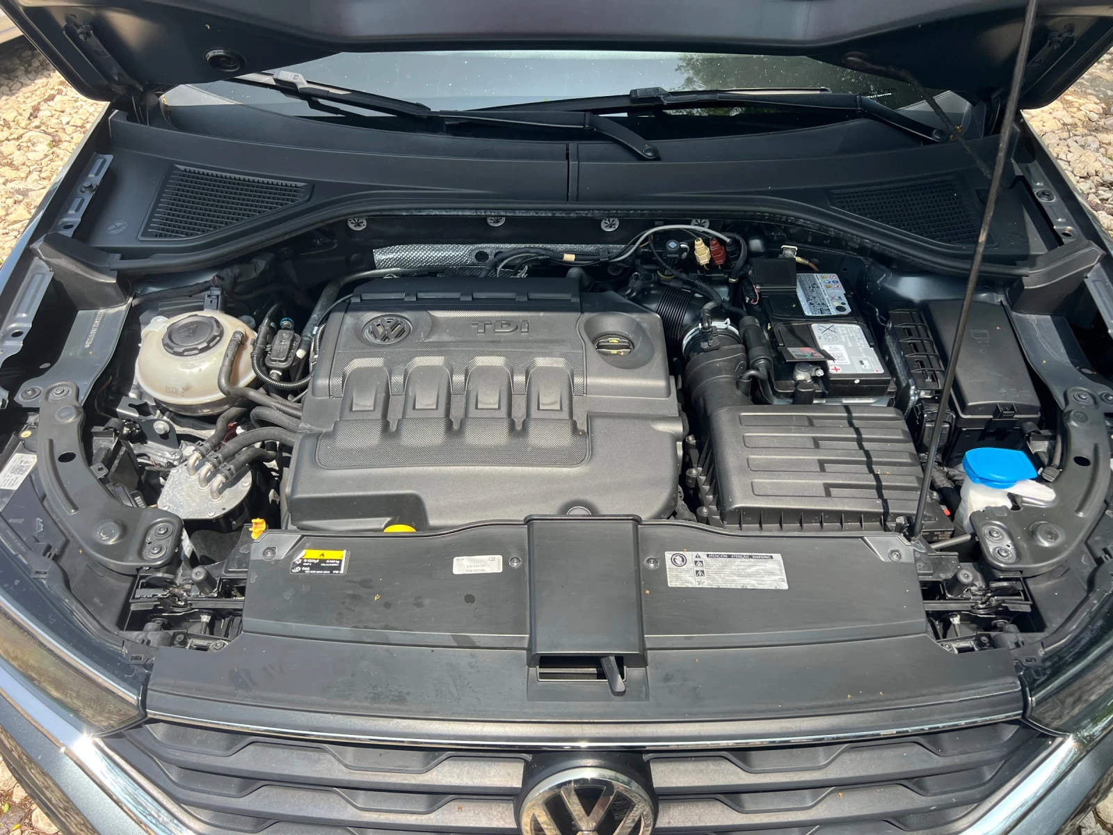 VW T-Roc 2.0TDi 7 DSG 4x4 - изображение 8