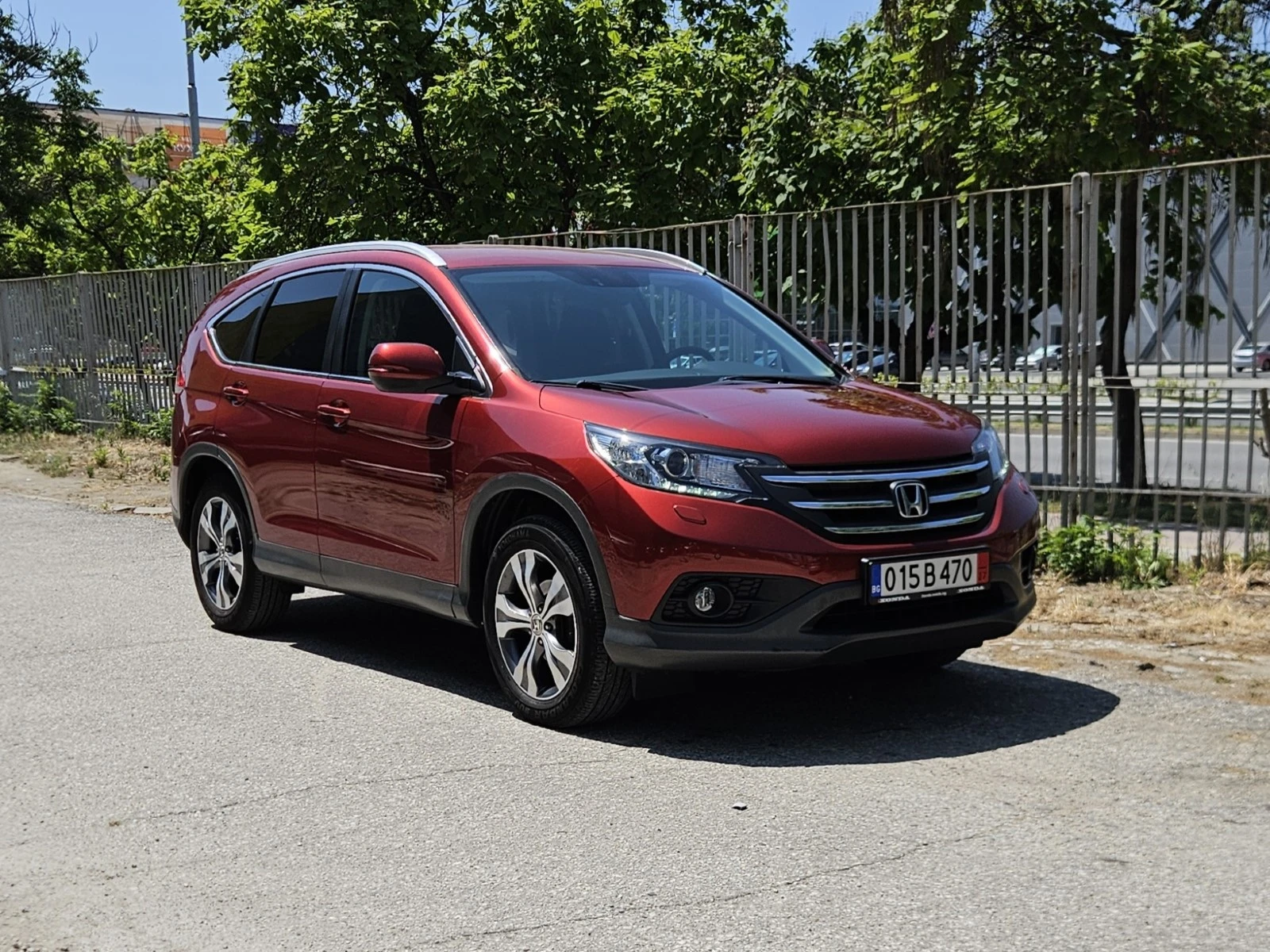 Honda Cr-v 2.0i-VTEC 4x4 Lifestyle Automatic - изображение 3