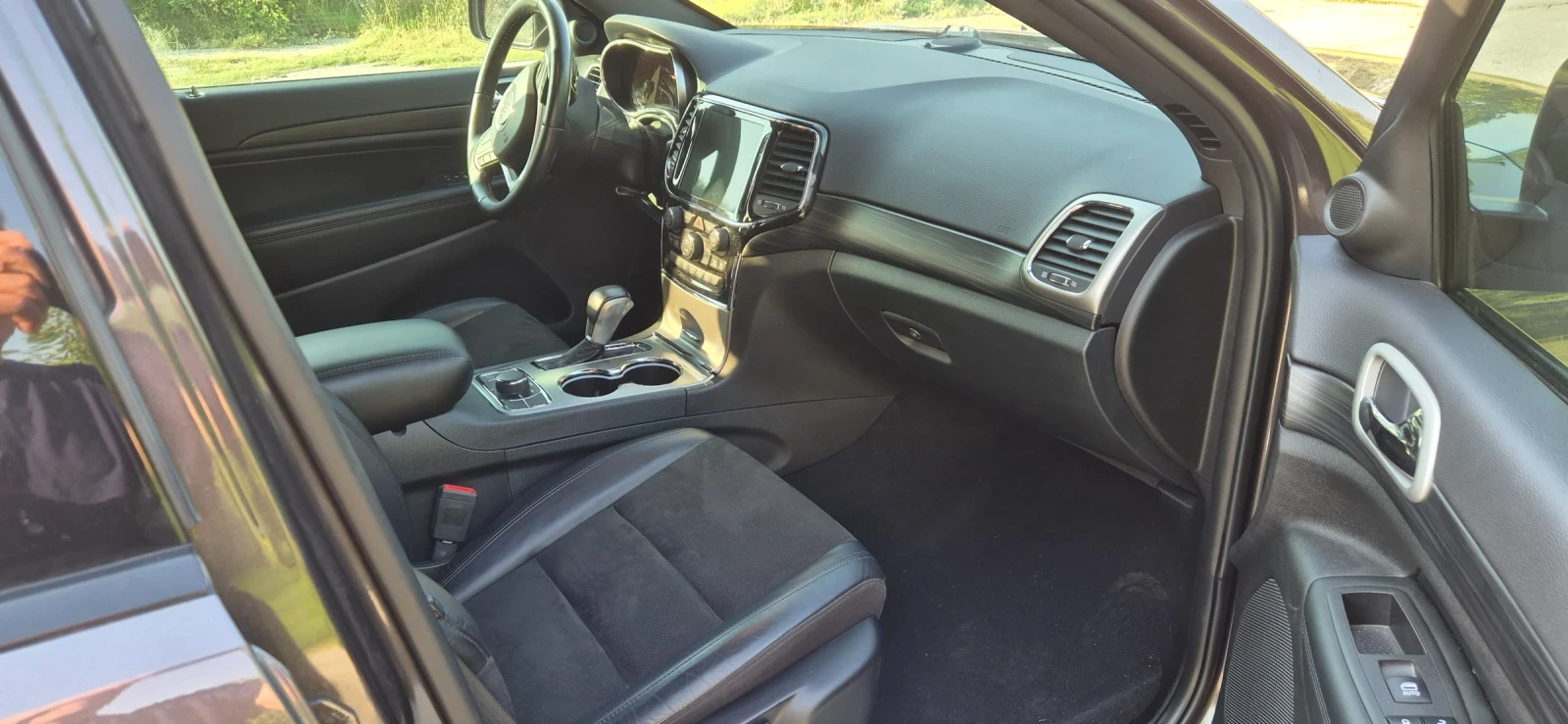 Jeep Grand cherokee  - изображение 10