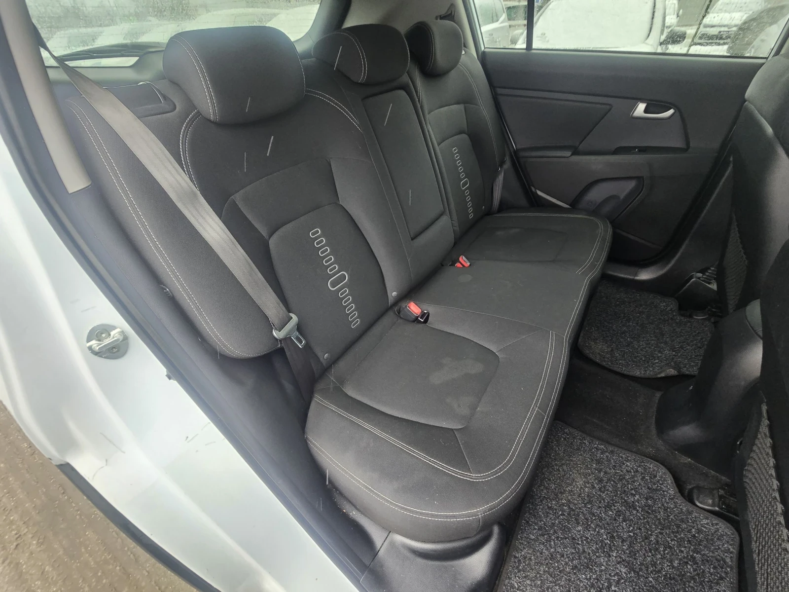Kia Sportage 1.7crdi 116�.� 2wd | Mobile.bg � ����������� 14
