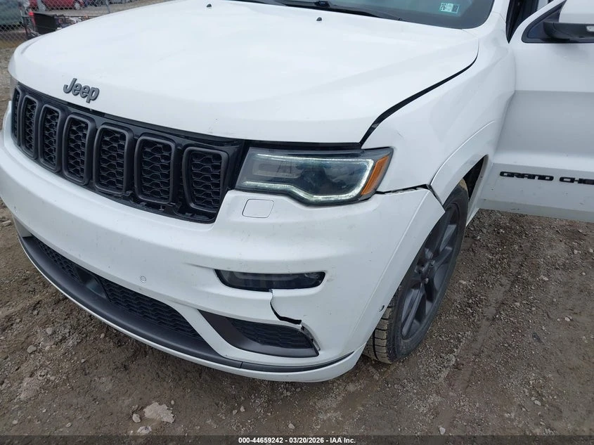 Jeep Grand cherokee 3.6l High Altitude 4X4, снимка 6 - Автомобили и джипове - 54122036