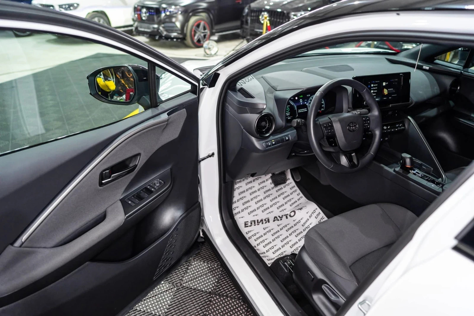 Toyota C-HR 1.8 HYBRID LED NAVI ГАРАНЦИЯ ЛИЗИНГ 100%, снимка 11 - Автомобили и джипове - 54198723