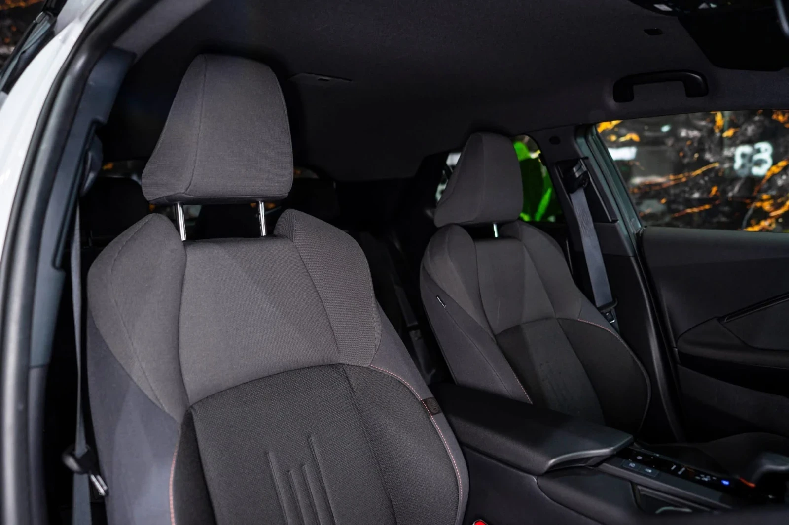 Toyota C-HR 1.8 HYBRID LED NAVI ГАРАНЦИЯ ЛИЗИНГ 100%, снимка 14 - Автомобили и джипове - 54198723